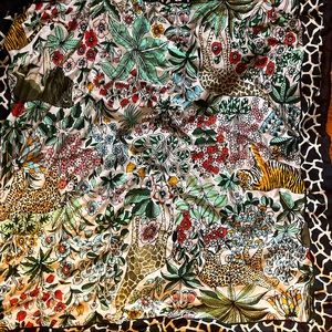 This is a scarf by Talbots